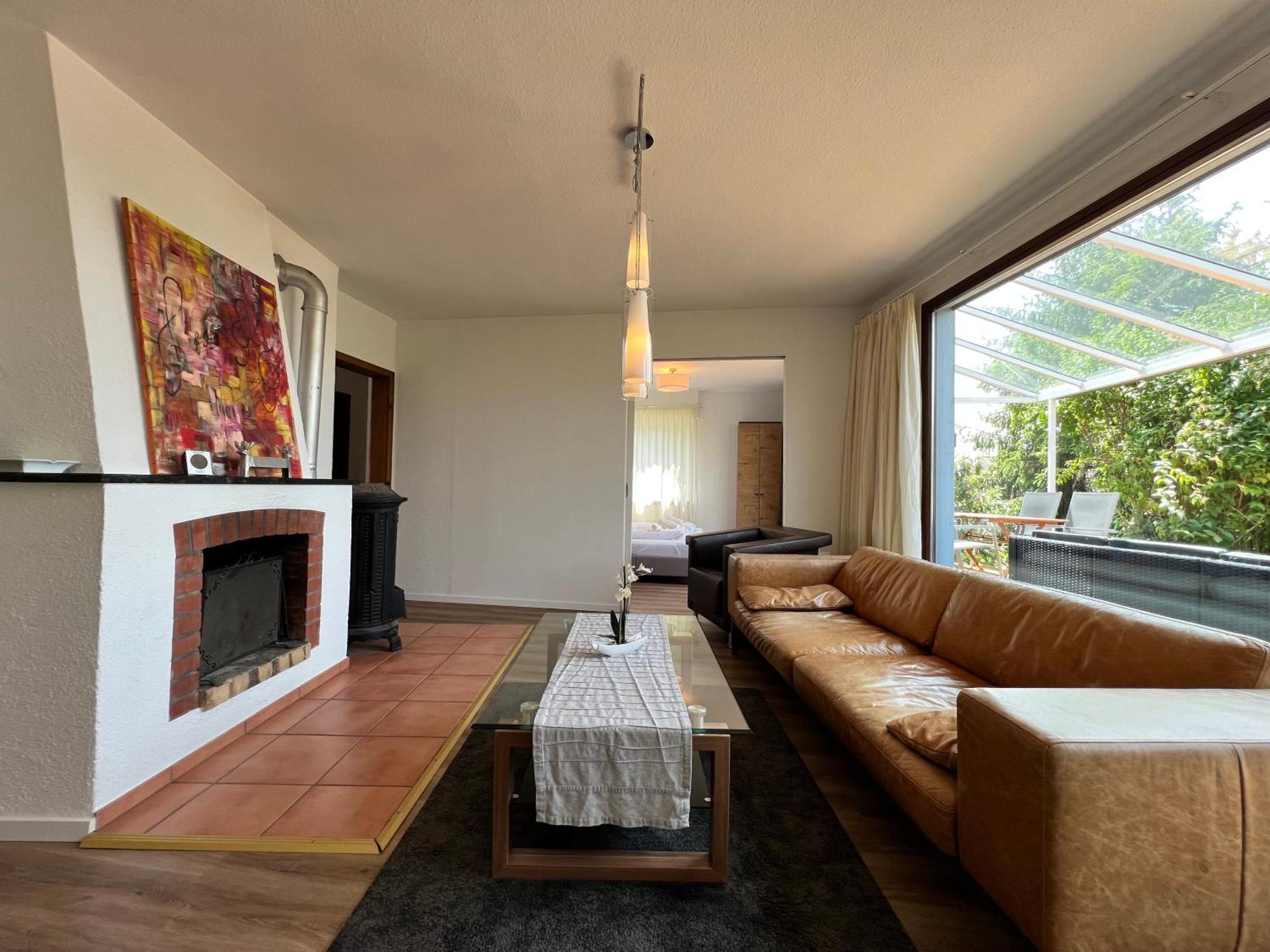 Ferienhaus Wellnesshuette Mit Aussenwhirlpool Und Herrlichem See-Und Alpenblick Uberlingen Extérieur photo